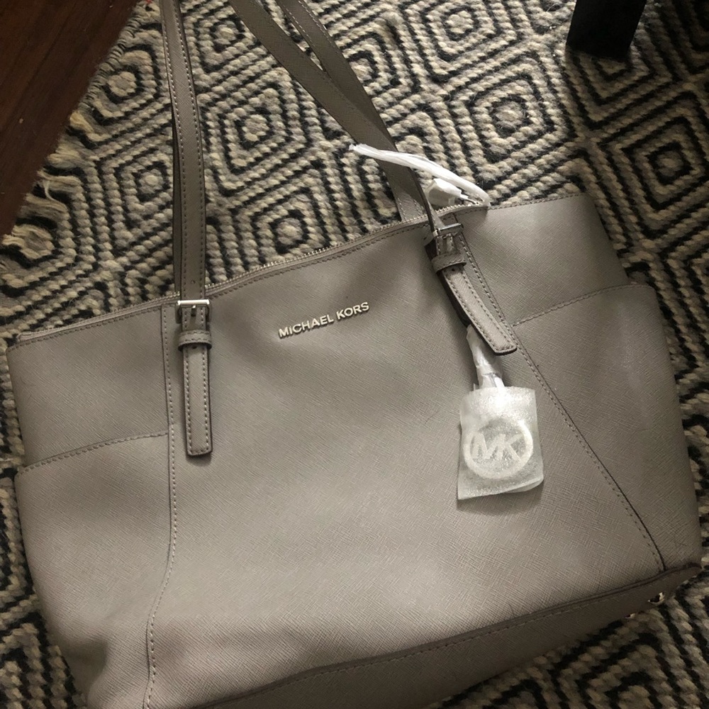 Brand New Michael Kors NWT